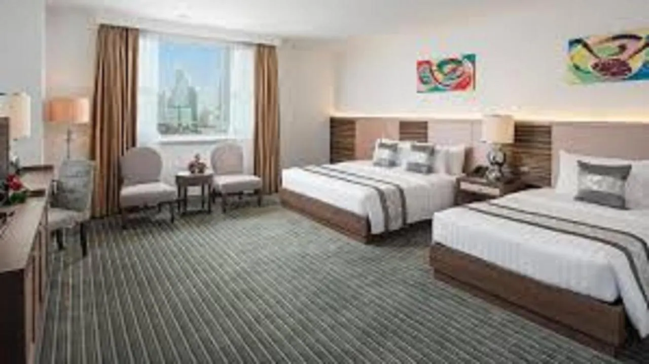 The Plaza Baku Hotel 4*,