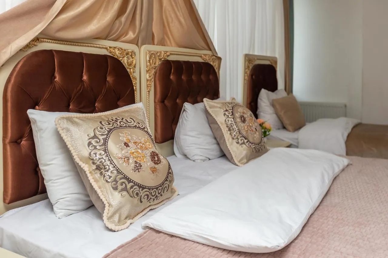 The Plaza Baku Hotel 4*,